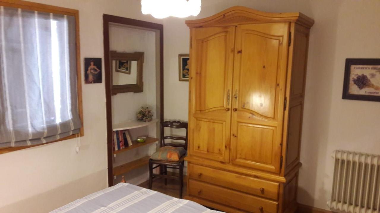 Apartamento Capelot Jaca Ngoại thất bức ảnh