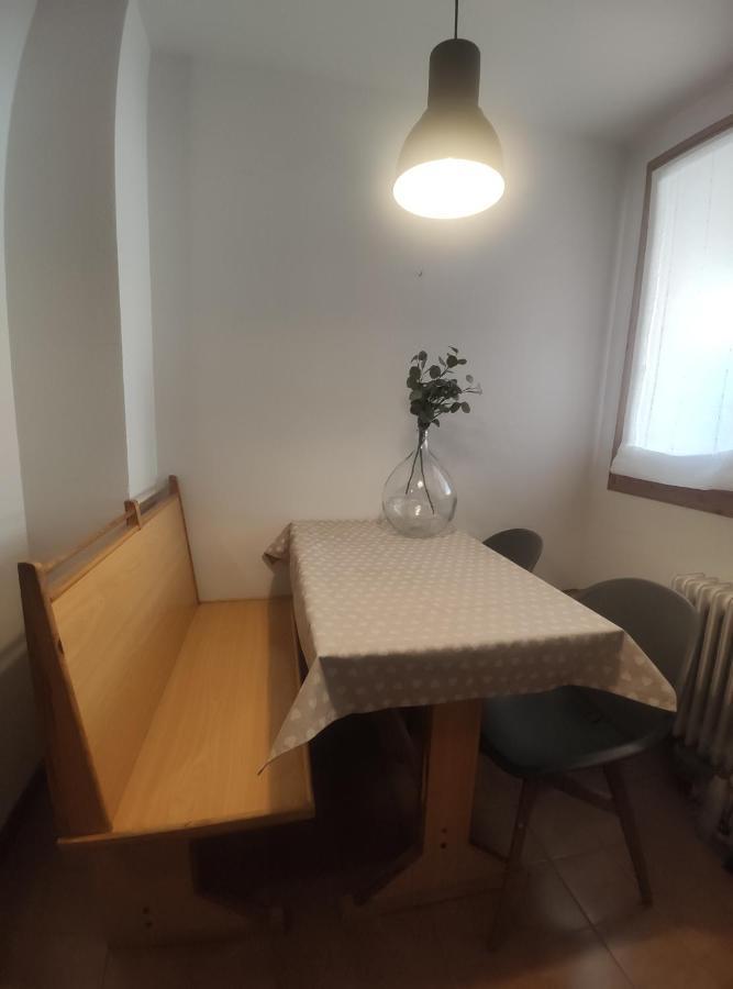 Apartamento Capelot Jaca Ngoại thất bức ảnh
